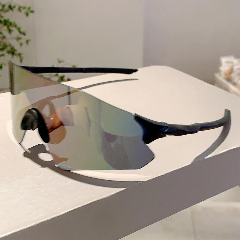 Oversized Sports Sunglasses Men Punk Mirror Lens Wrapped Round Anti UV Glasses for Outdoor Riding Skiing Trendy Shades