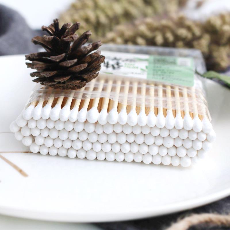 Box of 200 Double-Headed Bamboo Cotton Swabs for Ear Cleaning & Makeup Removal