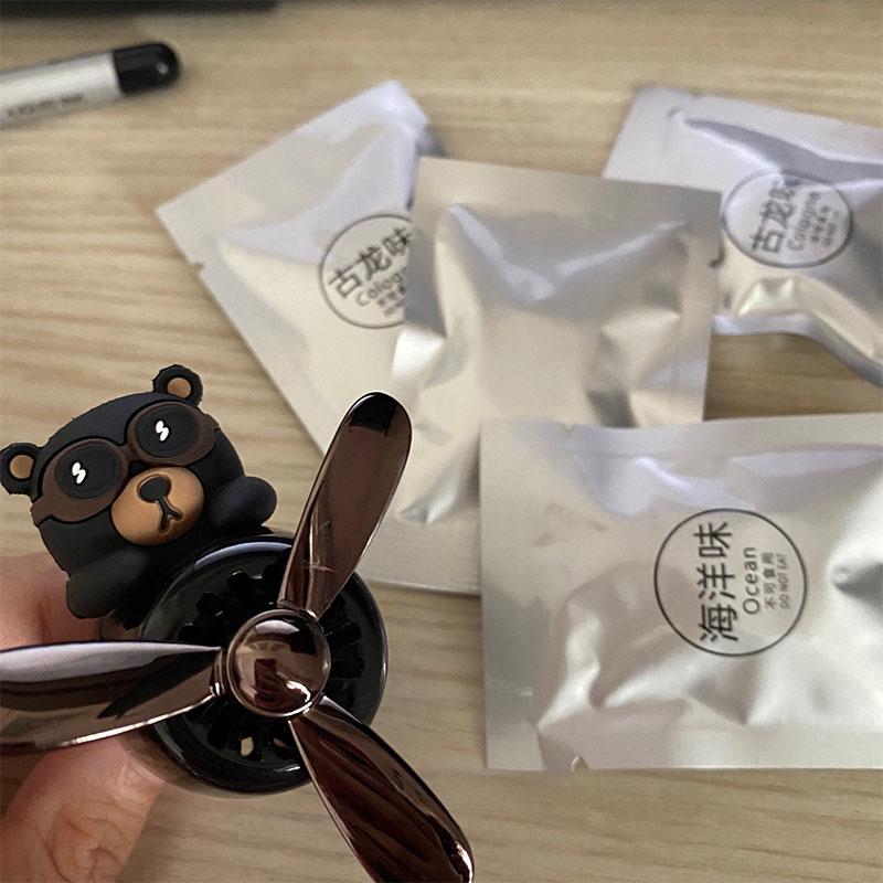 Car Fragrance Auto Air Freshener Cool Bulldog Pilot Rotating Propeller Air Outlet Perfume Flavoring Accessories