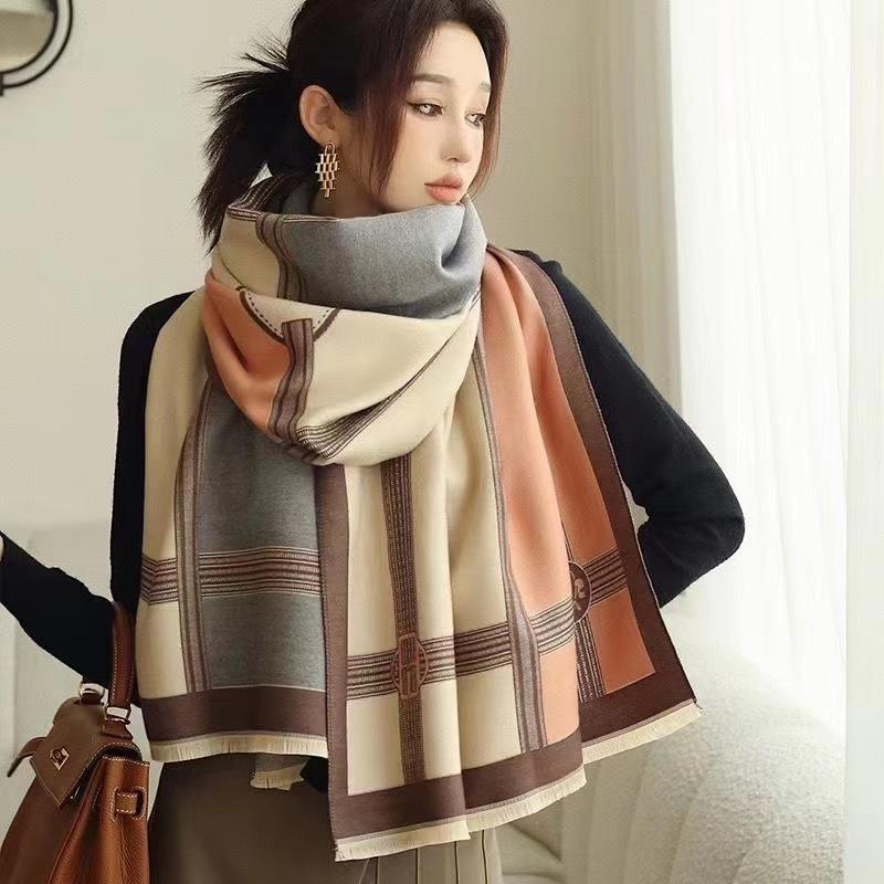 Korean Style Contrast Color Imitation Cashmere Plaid Scarf Women's New Winter Warm Fashion Chain Scarf Fleece-lined All-match Shawl