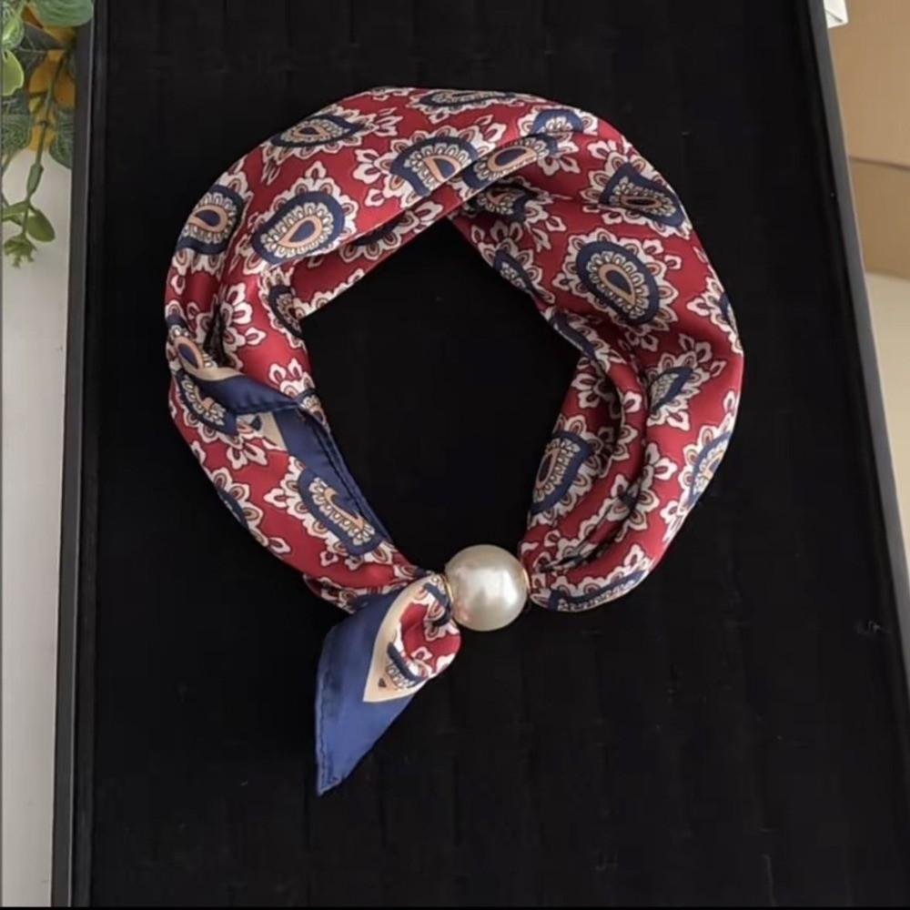 Fashion Pearl Buckle Silk Scarf Printed Soft Neck Scarf Lightweight Thin Neckerchief Women