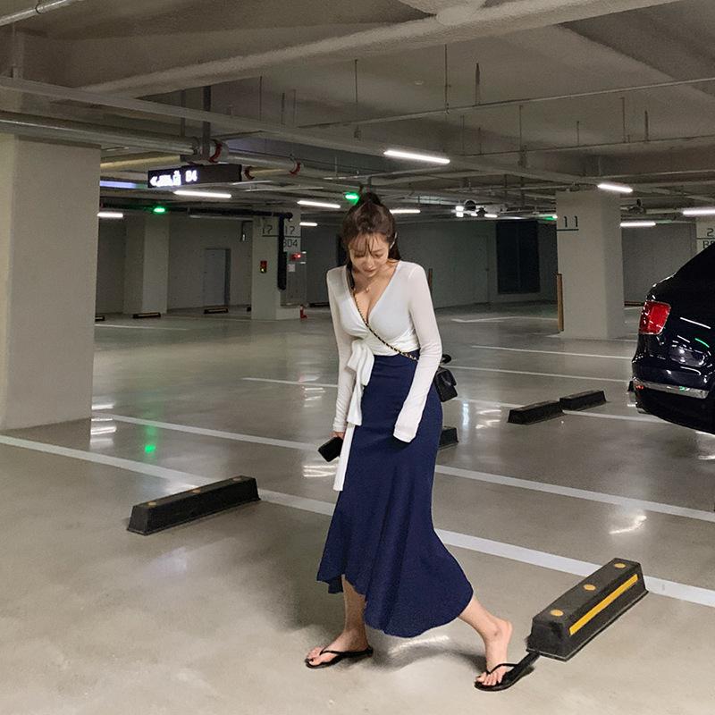 В наличии: Женская сексуальная футболка с низким вырезом, шнуровкой, подчеркивающая талию, с длинным рукавом для лета - в корейском стиле Дондэмун