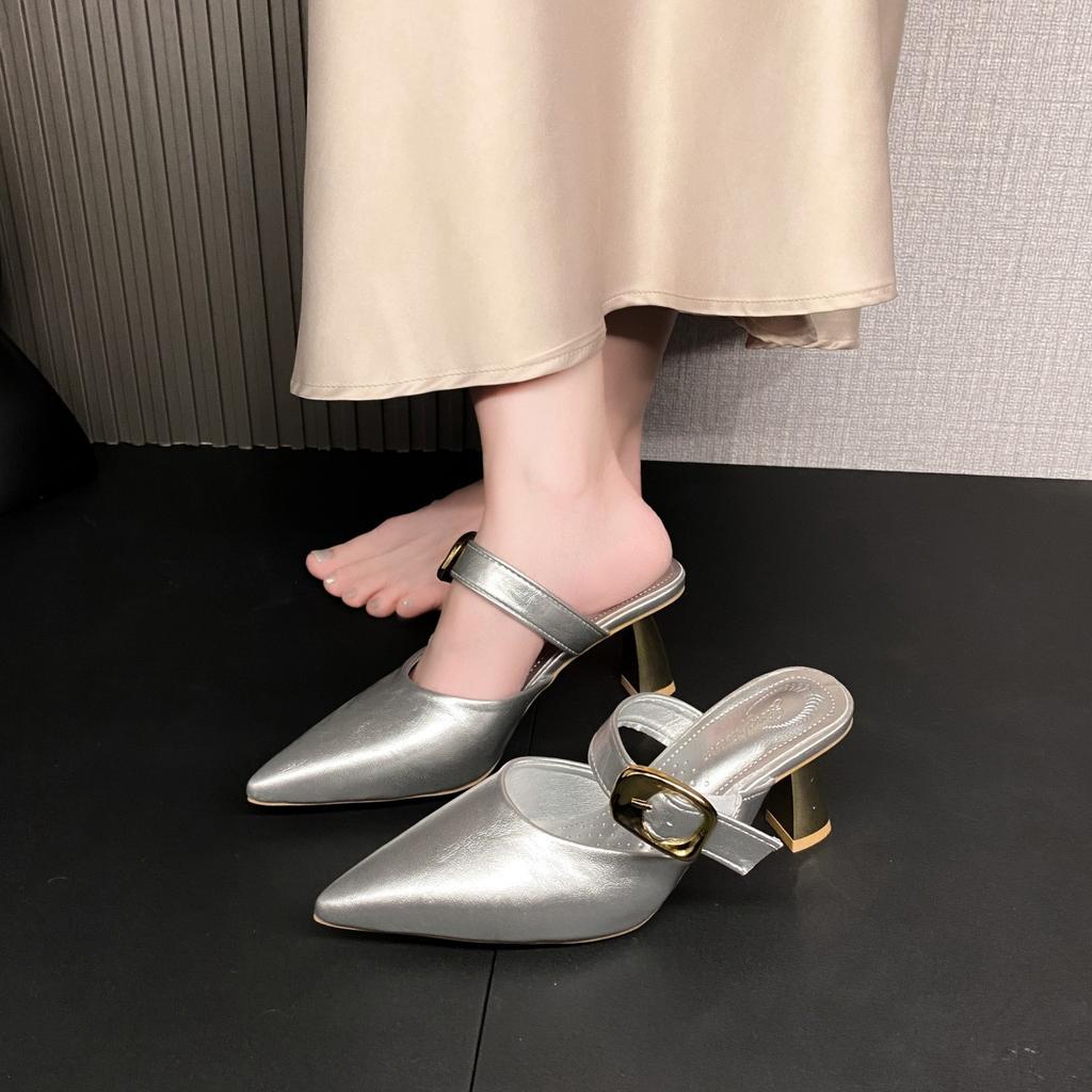 2025 Summer New Temperament Pointed Versatile Metal Buckle Thick Heel Versatile Simple Mature Bag Head High Heel Slippers