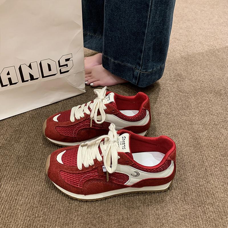 Thin breathable mesh Forrest Gump shoes women's 2025 summer new super fire thick-soled retro casual soft-soled red German training shoes