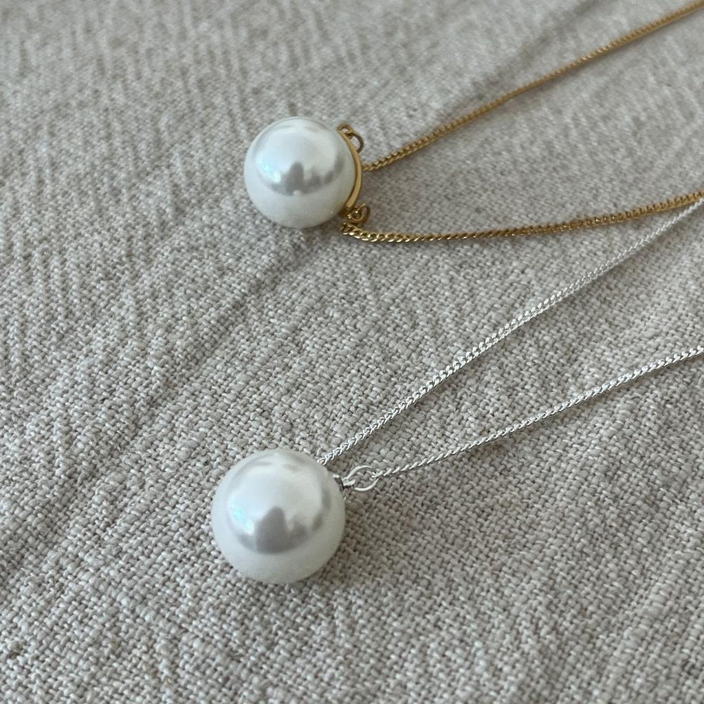 Simple Premium New French Retro Light Luxury Large Pearl Necklace Sweater Sweater Chain Ladies Gold Collarbone Chain