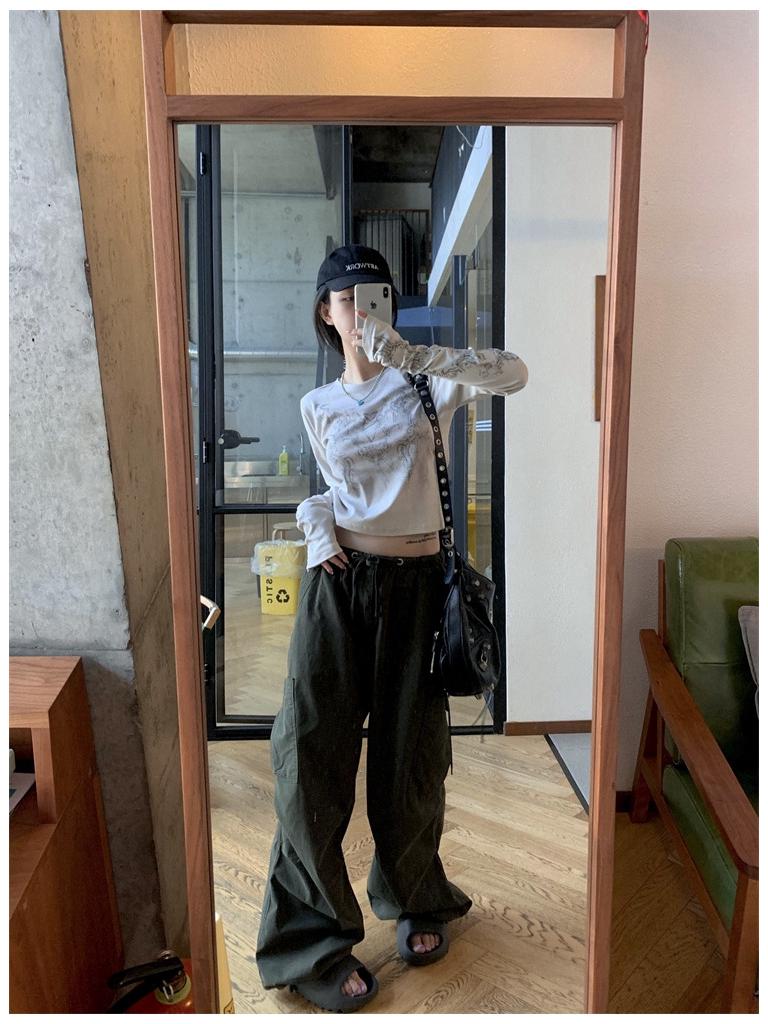 Хлопковая футболка с длинным рукавом с принтом - Дизайн приталенного кроя для начала осени