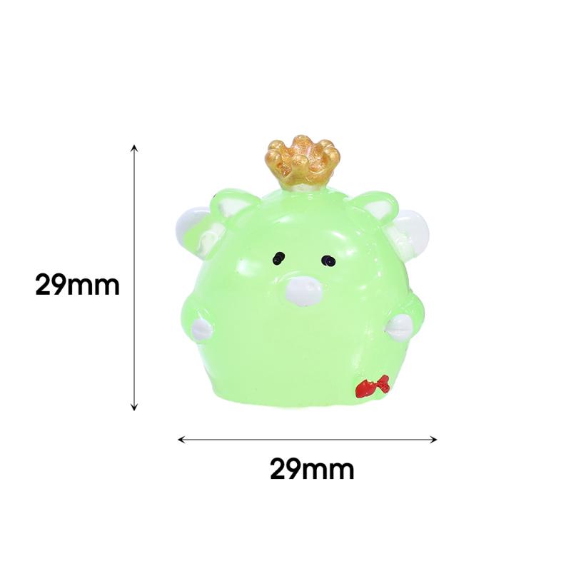Luminous Cute Crown Pig Decoration Car Dashboard Resin Ornaments Mini Pig Night Fluorescence Decor Auto Interior Accessories
