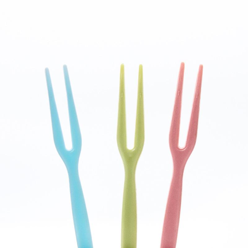 Cartoon Animal Disposable Fruit Fork Box Containing 50 Plastic Dim Sum Fork Fruit Fork Color Two Tooth Cake Fork