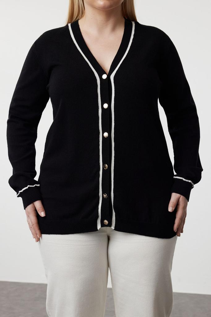 Women's Fashion Stylish Plus Size Cardigan Black V-Neck Premium Soft Fabric Knitwear Cardigan
