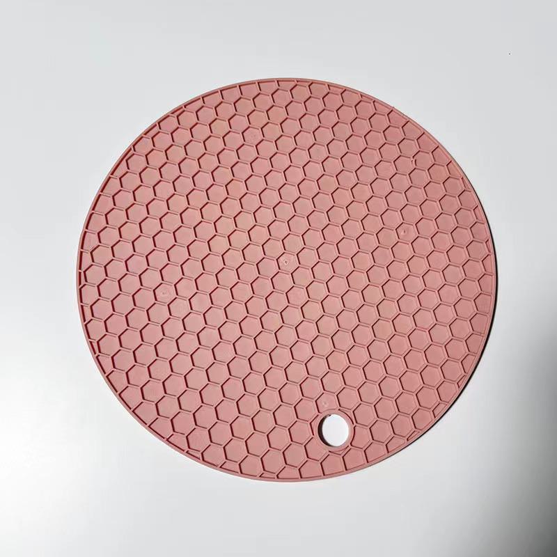 Round Silicone Honeycomb Insulation Pad: Anti-Scalding Coaster & Table Mat, High Temp Resistant Casserole Mat.