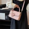 Премиальная маленькая сумка женская сумка 2024 новая летняя универсальная сумка через плечо Интернет знаменитость взрыв портативная маленькая квадратная сумка