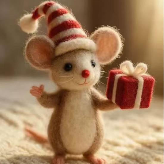 Yousheng Handcrafted Felt Christmas Mouse Figurine Santa Hat Mice Ornament Simulation Rat Statue Animal Sculpture Home Office Desktop Decoration
