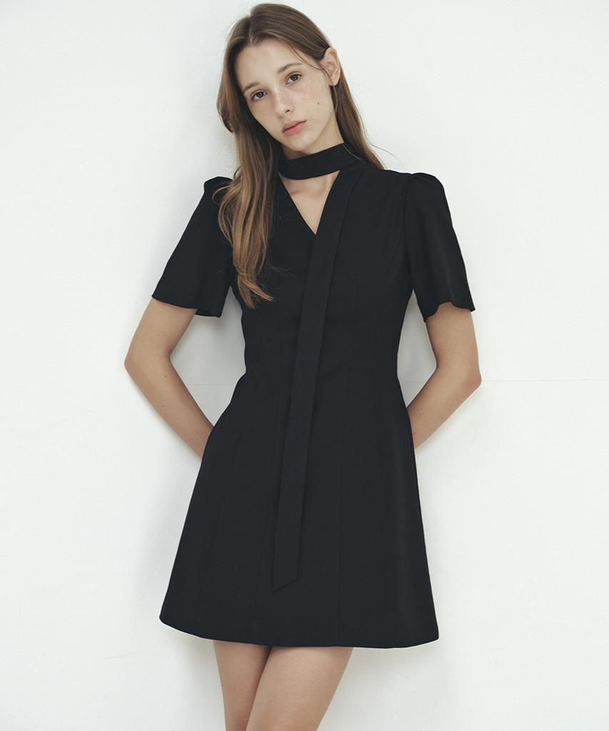 Soire Tie Pointed Mini Dress - Black
