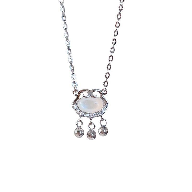 Белый халцедоновый замок мира ожерелье для женщин легкий роскошный нишевый дизайн чувство благоприятного облака долгая жизнь замок цепь подарок для подруги лучшей подруги