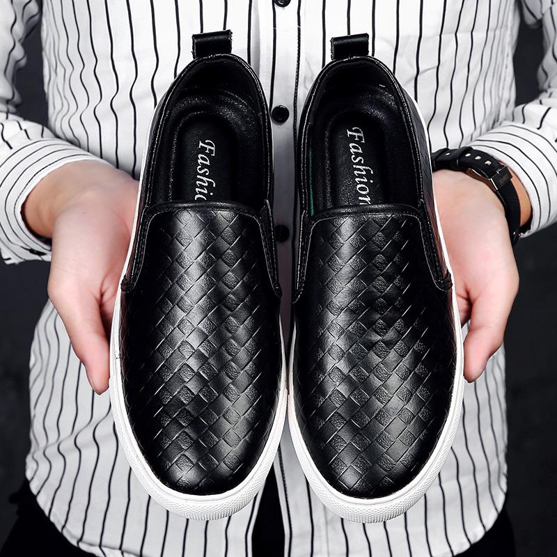 Британский стиль Дизайнерские мужские мокасины Zapatos De Hombre Кожаные туфли без застежек Повседневная мужская обувь для взрослых Черные мокасины для вождения Мягкие