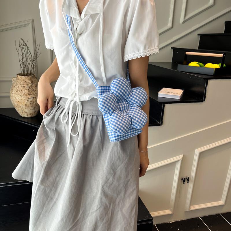 Plaid Embroidered Flower Bag Women's New Casual Drawstring Canvas Bag Commuter Shoulder Messenger Fashion Bag