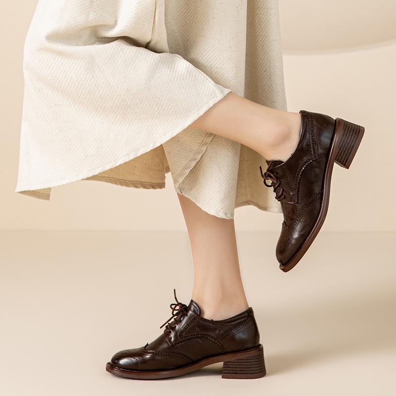 2025 Женские Зимние Круглый Носок На Шнуровке Низкий Каблук Современные Ретро Туфли