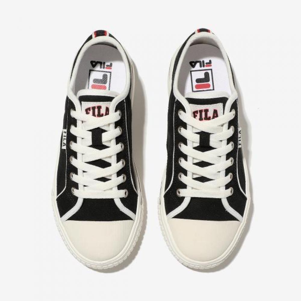 Fila Свет на корте