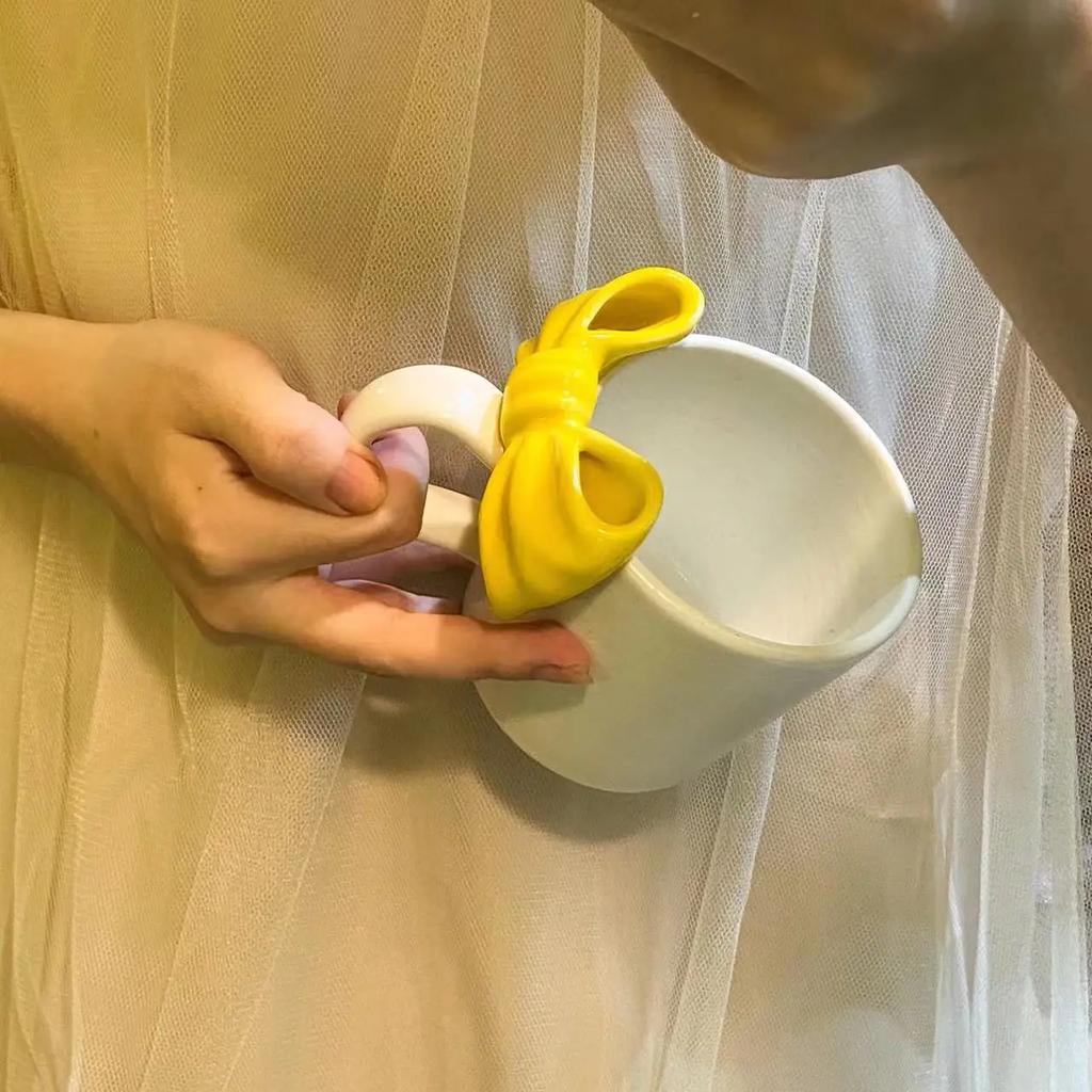 Креативная кружка для воды Галстук-бабочка Керамическая кружка Нордические кофейные кружки с большой ручкой Цветная керамика Большие кружки для сока Кружка для завтрака