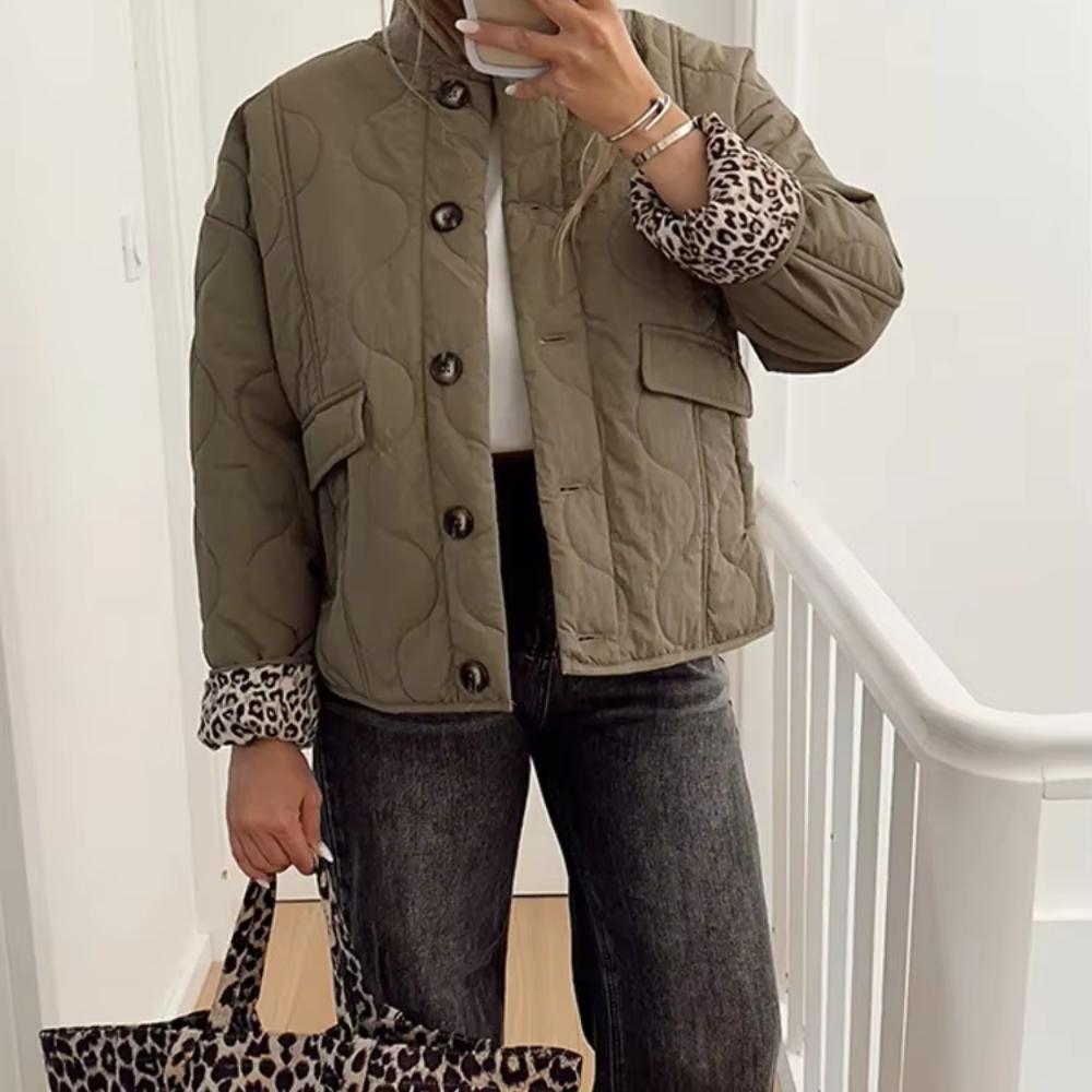 2025 Осень и зима Новая женская одежда Универсальный темперамент Длинные рукава Свободный однобортный стеганый леопардовый принт хлопковая куртка