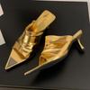 Мода Мода Острый носок Плиссированный дизайн Золотые шлепанцы Женские Сексуальные С открытым носком Неглубокие Сандалии-слайдеры Элегантный Комфорт Дизайнерская обувь