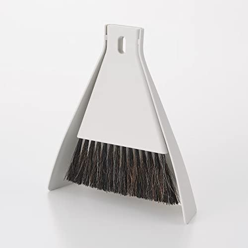 MUJI Tabletop Broom with Dustpan MA0DQA1A