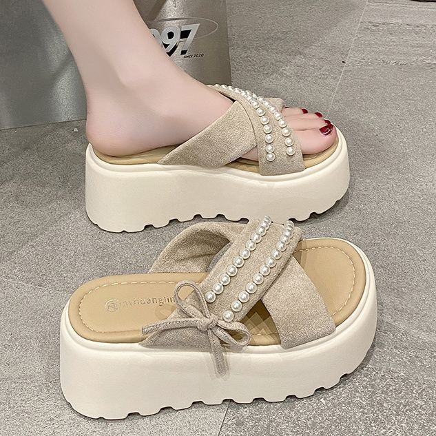 Перламутровый бант крест 2025 лето новые сандалии тапочки на высокой платформе женская верхняя одежда с юбкой односложные сандалии