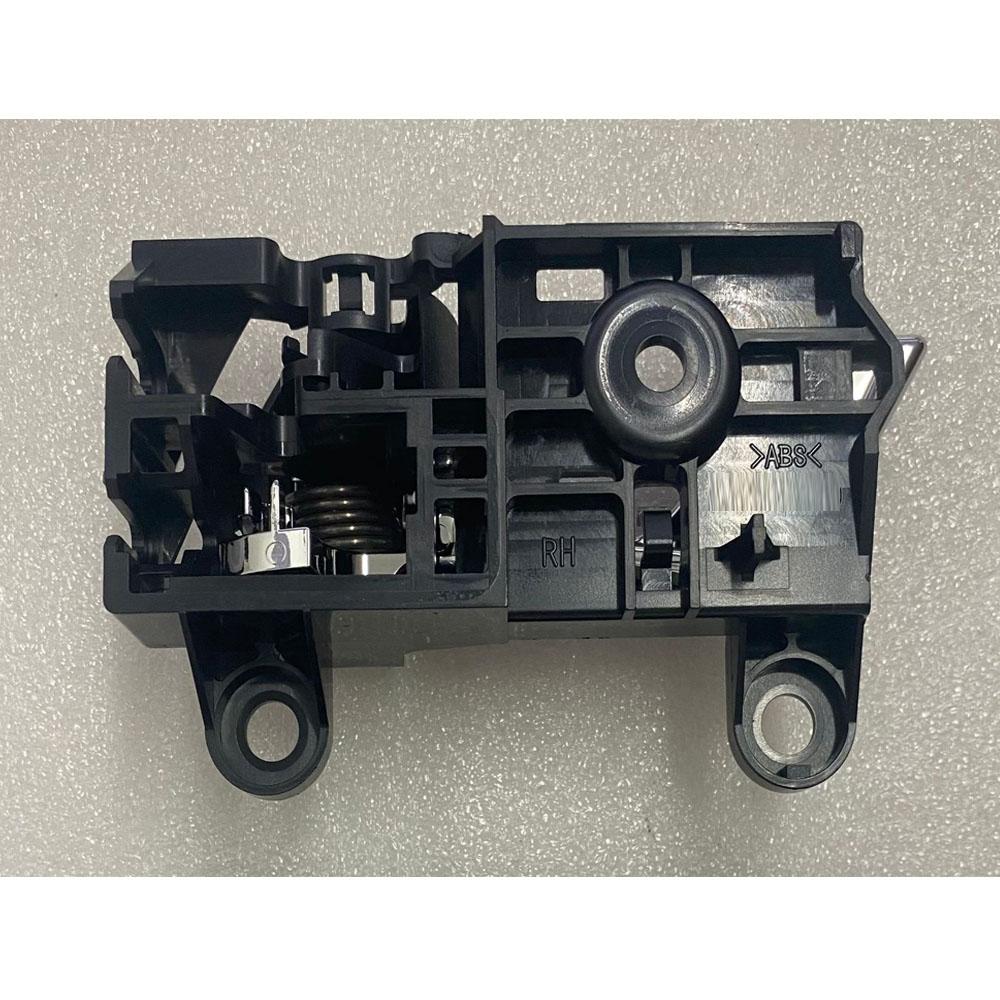 Правая внутренняя дверная ручка для Toyota Highlander 2008-2013