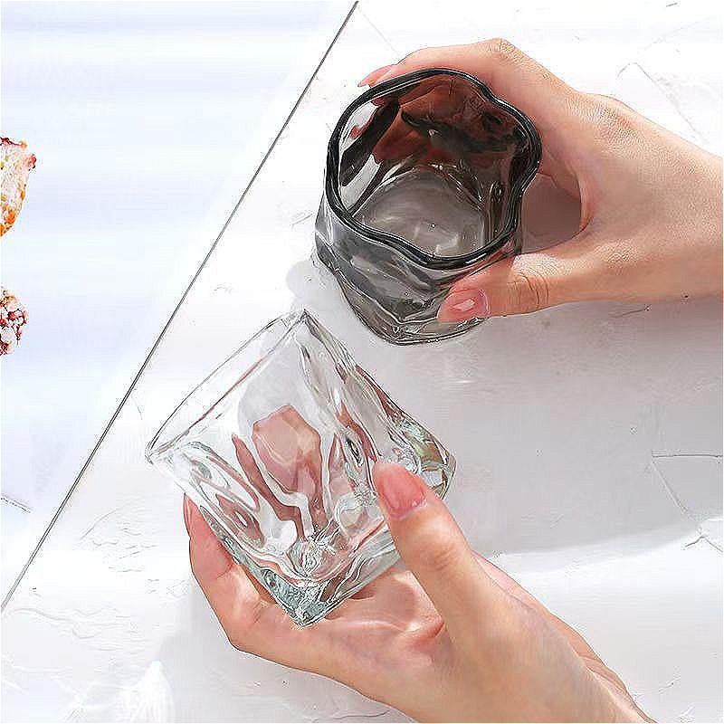 280ml/9.6oz Luxury Whiskey Glass High End Cocktail Glass Multi Colored Wine Glasses Party Bar Creative Irregular Twist Glass Cup