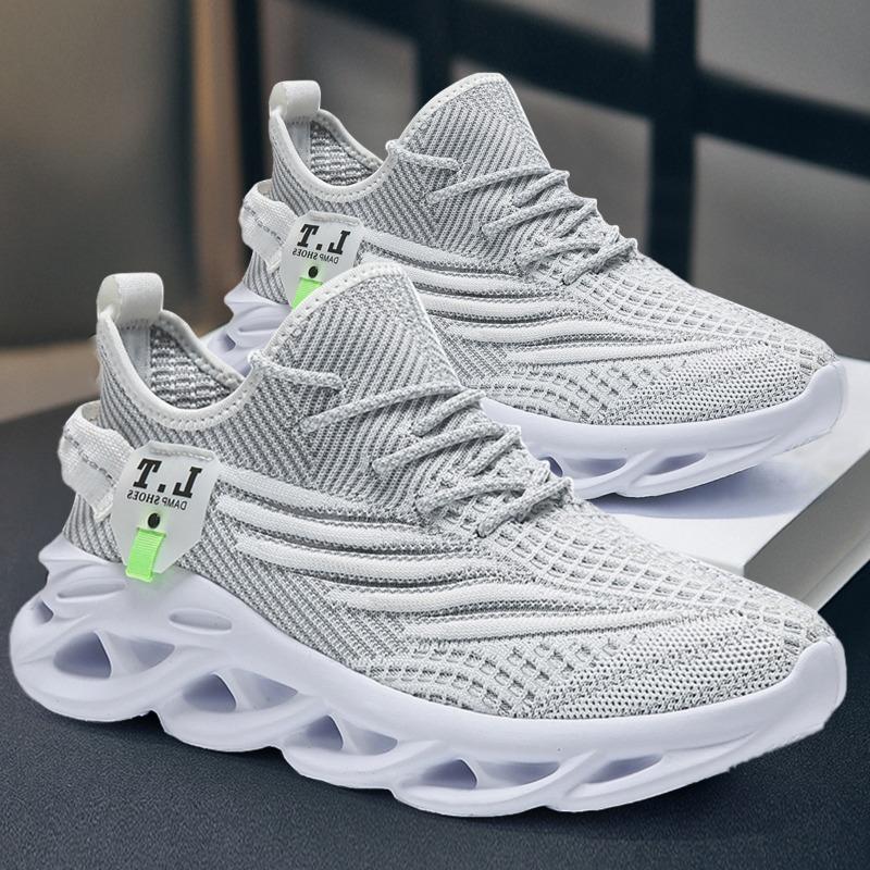 Мода Fujeak 2024 Мужские трендовые кроссовки Blade для бега Повседневные кроссовки Модная мужская спортивная обувь для бега Большие размеры 39-46 Zapatillas Hombre