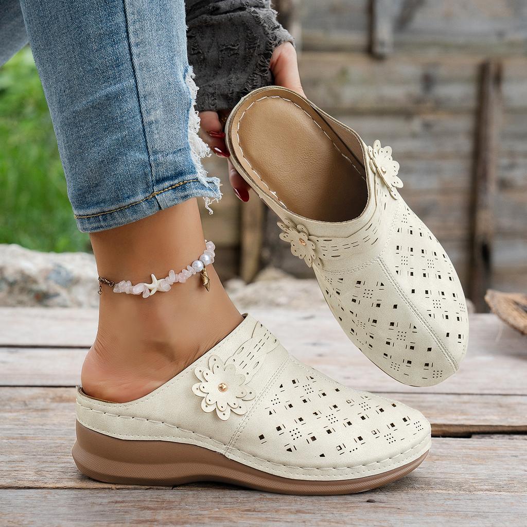 Fashion 2025 New Women Wedge Mules Slippers Lightweight Hollow Out Shoes Woman Plus Size Thick Sole Outdoor Sandals Female Slides Women