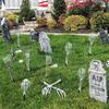 Realistic Skeleton Hand Ground Stake Halloween Decoration Durable Plastic Prop For Outdoor Haunted Yard Party Decor
