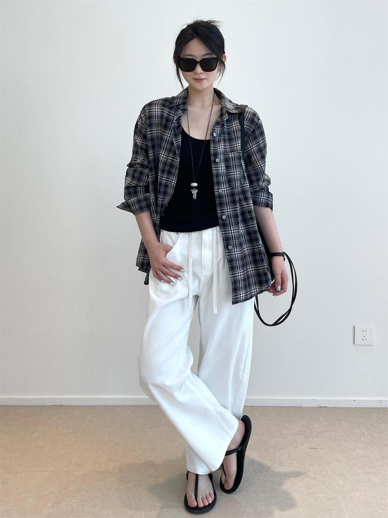 Nan Yu 100% Cotton Plaid Loose Long Sleeve Sun Protection Shirt for Women - Early Autumn 2025 Collection