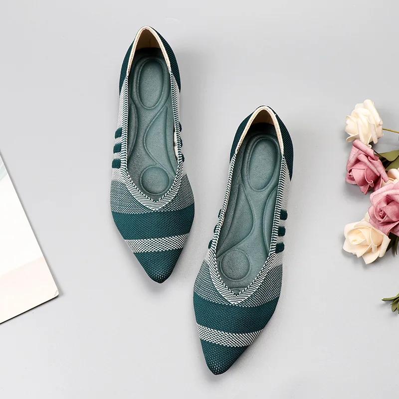 2024 Женская обувь сетчатая дышащая обувь с острым носком на плоской подошве модная мягкая трикотажная обувь женская повседневная обувь без застежек лоферы