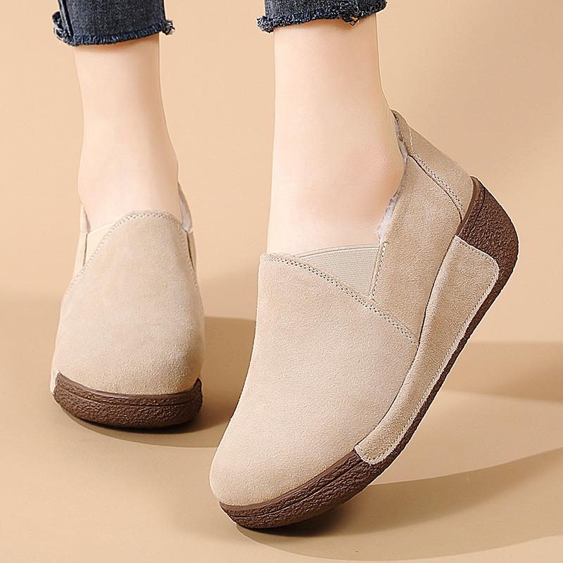 Женские мокасины на платформе Зимние теплые меховые кожаные туфли Женские туфли на толстой подошве Slip on для увеличения роста