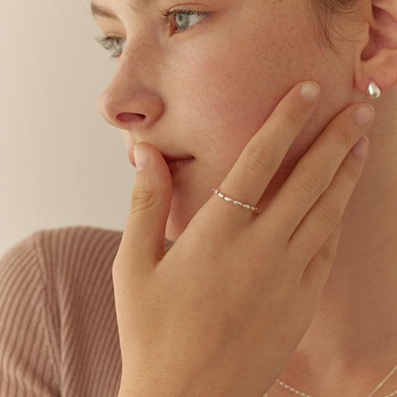 Life Oval ball chain ring