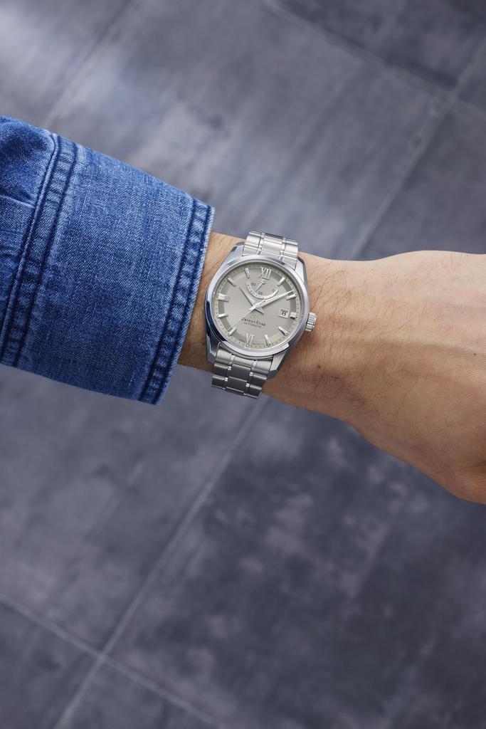 ORIENT STAR Автоматические часы Стандартные механические Сделано в Японии 2 года гарантии отечественного производителя Серый [Orient Star] RK-AU0110N Мужские