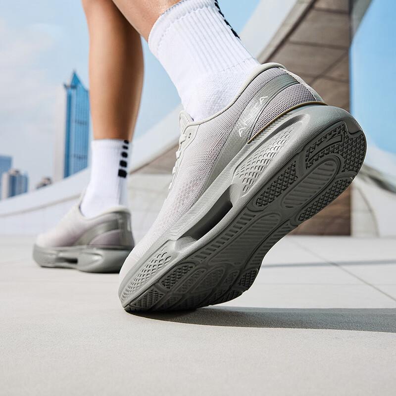 Anta Shenhung 11 Удобные Модные Нескользящие Дышащие Низкие Кроссовки Мужские кроссовки Серые 112527718-7