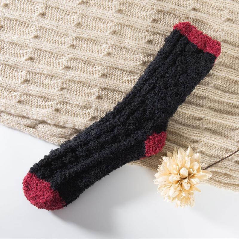 Милые носки с героями мультфильмов, женские осенне-зимние толстые теплые носки для сна, коралловые бархатные теплые носки Лолита Кавайи, рождественские подарки