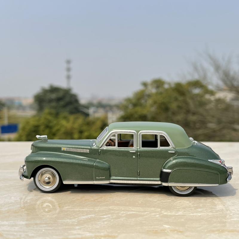 1/43 Сплав Классическая Старая Модель Автомобиля Литье под Давлением Металлические Транспортные Средства Ретро Винтажная Коллекция Моделей Автомобилей Высокая Симуляция Детские Игрушки Подарки