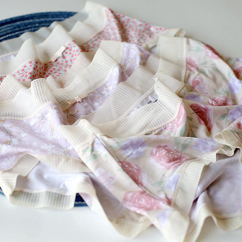 Floral Panties Breathable Underwear Mid Waist Women's Triangle Pants Comfortable Briefs Soft Lace Trim Bottoms