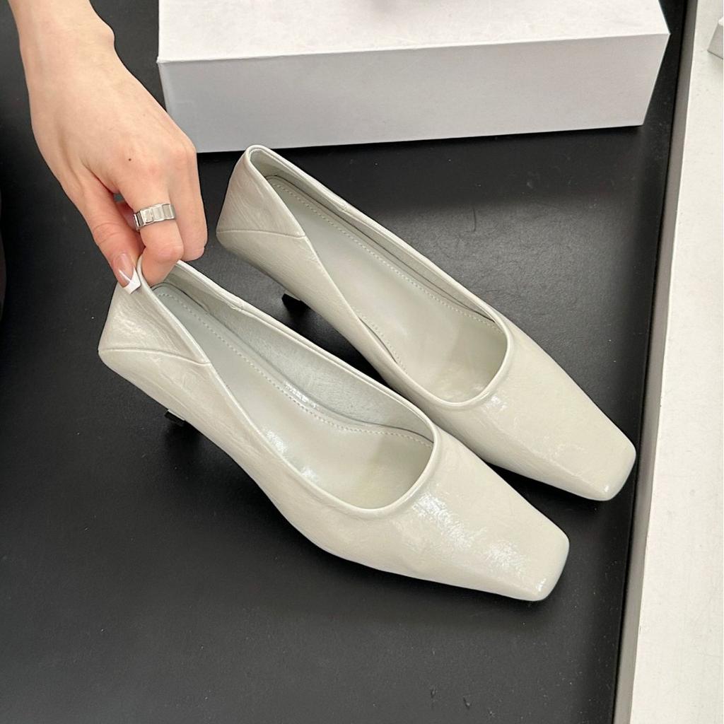 Yuanlitong Spring New High Heels Women's Wear High-end Sense Thin Heel Square Head Retro Women's Shoes Professional Style Casual Shoes