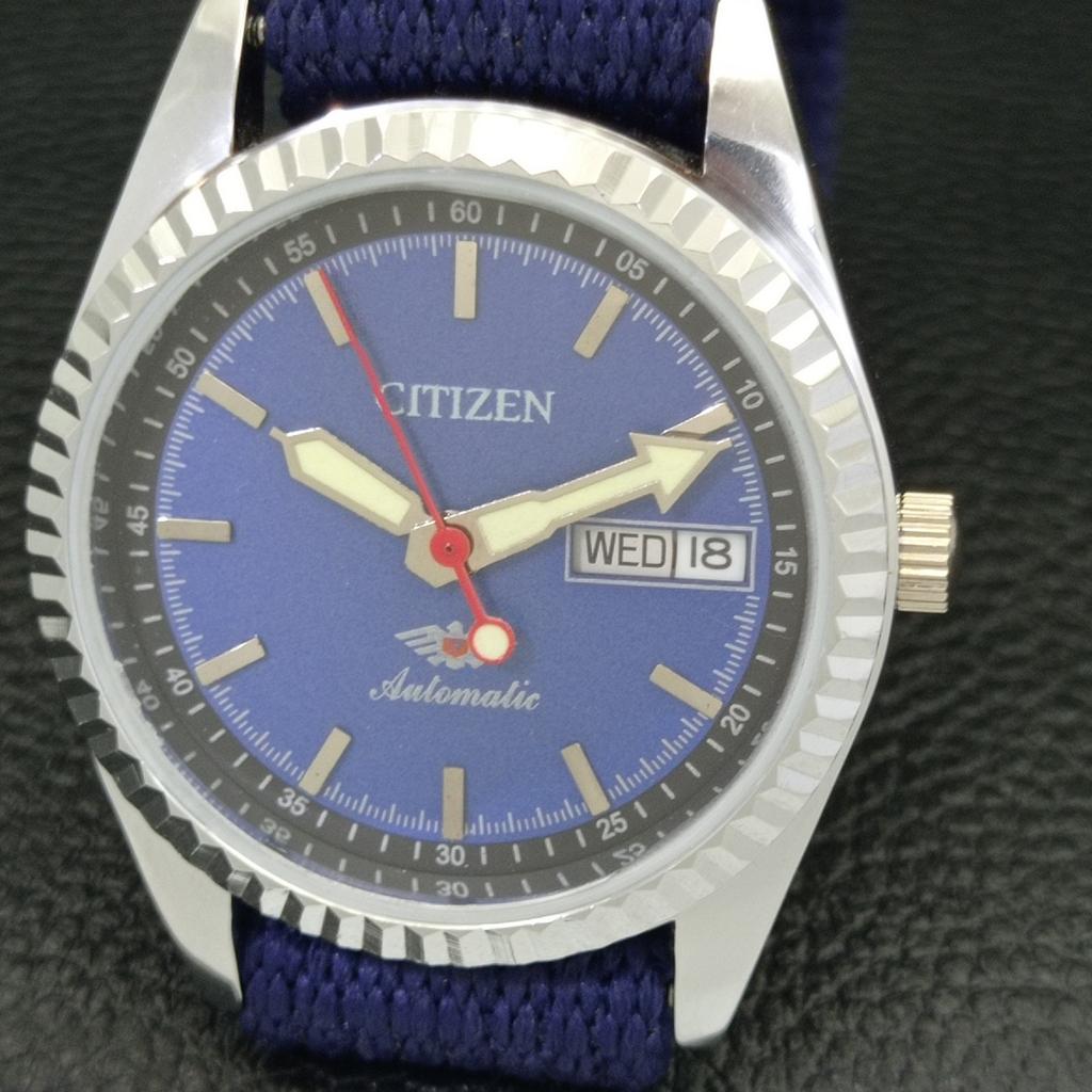 REFURBISHED CITIZEN AUTOMATIC 8200 JAPAN MENS DAY&DATE BLUE DIAL WATCH a432565-2 R112-a432565