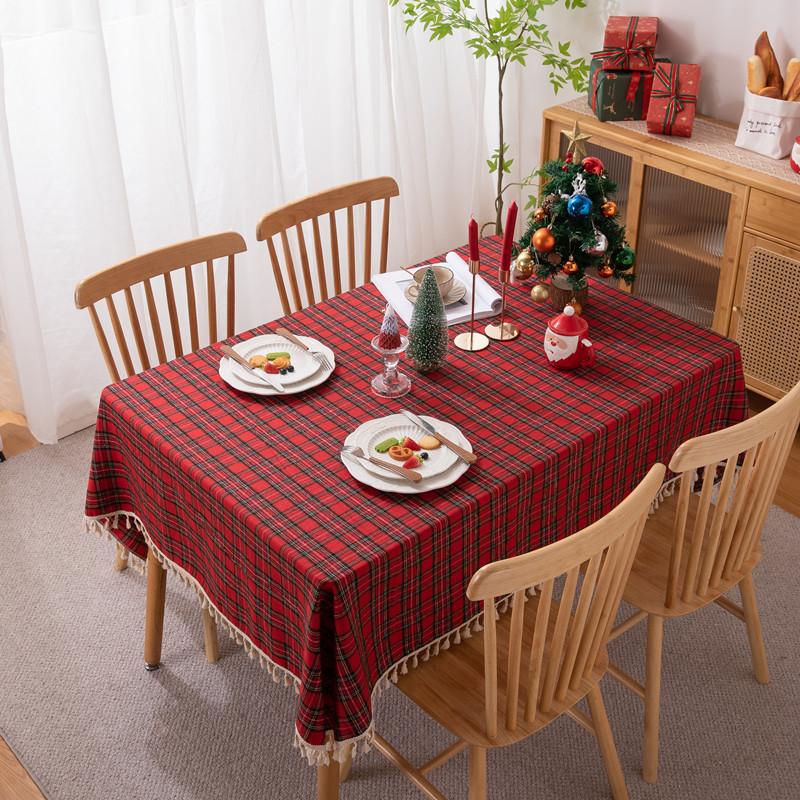 25 Custom-Dyed Polyester-Cotton Festive Christmas Red Grid Gold Silk Decorative Fringed Coffee Table Tablecloth Dining Table Cloth
