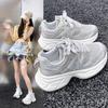Тонкие папины кроссовки женские летние новые универсальные на толстой подошве дышащая сетка легкие повседневные спортивные туфли тренд