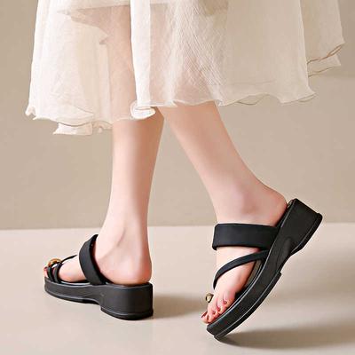 Женская обувь – Сандалии