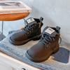 Короткие ботинки для мальчиков 2024 года, новые детские модные простые нескользящие ботинки для девочек с круглым носком, простые нескользящие повседневные ботинки для детей в британском стиле