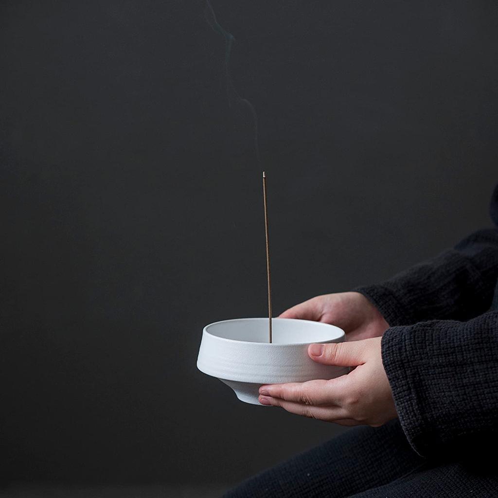 Nannlia 13cm Diameter Ceramic Incense Burner, Stylish, High-Quality, Japanese-Style Interior Decor for Buddhist Altars