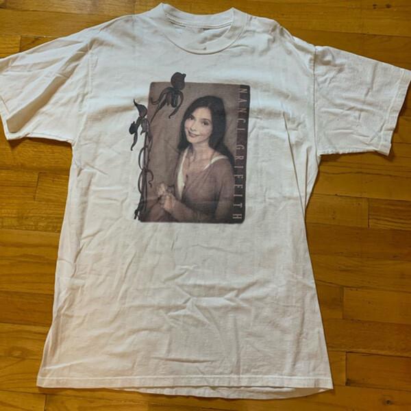 Футболка унисекс с коротким рукавом Nanci Griffith Flyer Tour Белая S-5XL