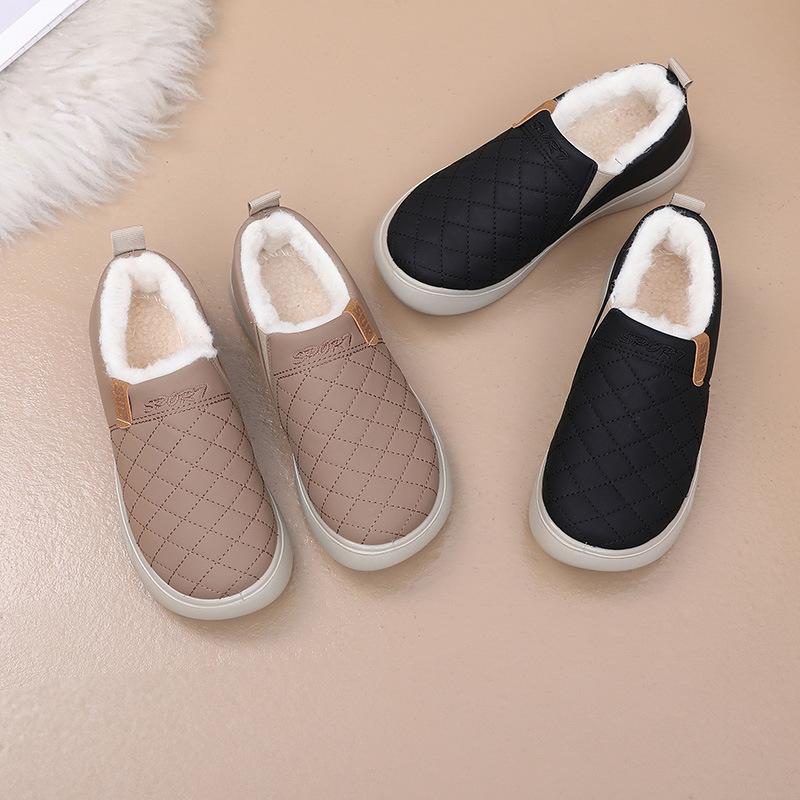 Winter Women's Warm Short Bootie Slippers Slip On House Shoes Outdoor Indoor Snow Booties Shoes Women's Comfortable Faux Fur Lining Ankle Boots